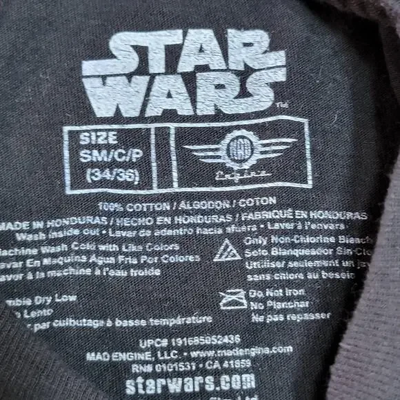 Star Wars Black Unisex Tee Vivid Colors "The Mighty Vader" - Size Small (34/36) - Picture 4 of 4